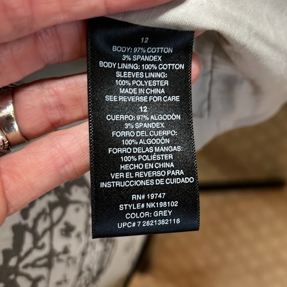 NEW Norma Kamali Light Gray 2 Button Blazer Jacket - Picture 6 of 9